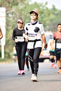 BIB: 84052
                            <button type="button" onclick="openModal(10207991)" class="btn btn-primary btn-sm float-right btn-popup" data-toggle="modal" data-target=".modal-high-quality">
                        <i class="fas fa-shopping-cart"></i> Add to Cart
                    </button>
                                            <button type="button" onclick="isThisMe(10207991, true)" class="btn btn-success btn-sm float-right btn-popup btn-isme hidden" data-toggle="tooltip" data-placement="bottom" title="นี่คือรูปของคุณใช่ไหม คลิกที่นี่เพื่อเอาเข้าอัลบั้ม">
                        <i class="fas fa-plus"></i> Add to album
                    </button>
                    <button type="button" onclick="isThisMe(10207991, false)" class="btn btn-warning btn-sm float-right btn-popup btn-isnotme hidden">
                        <i class="fas fa-ban"></i> Remove from album
                    </button>