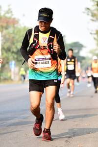 BIB: 46822
                            <button type="button" onclick="openModal(10200807)" class="btn btn-primary btn-sm float-right btn-popup" data-toggle="modal" data-target=".modal-high-quality">
                        <i class="fas fa-shopping-cart"></i> Add to Cart
                    </button>
                                            <button type="button" onclick="isThisMe(10200807, true)" class="btn btn-success btn-sm float-right btn-popup btn-isme hidden" data-toggle="tooltip" data-placement="bottom" title="นี่คือรูปของคุณใช่ไหม คลิกที่นี่เพื่อเอาเข้าอัลบั้ม">
                        <i class="fas fa-plus"></i> Add to album
                    </button>
                    <button type="button" onclick="isThisMe(10200807, false)" class="btn btn-warning btn-sm float-right btn-popup btn-isnotme hidden">
                        <i class="fas fa-ban"></i> Remove from album
                    </button>