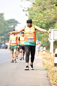 BIB: 47386
                            <button type="button" onclick="openModal(10210632)" class="btn btn-primary btn-sm float-right btn-popup" data-toggle="modal" data-target=".modal-high-quality">
                        <i class="fas fa-shopping-cart"></i> Add to Cart
                    </button>
                                            <button type="button" onclick="isThisMe(10210632, true)" class="btn btn-success btn-sm float-right btn-popup btn-isme hidden" data-toggle="tooltip" data-placement="bottom" title="นี่คือรูปของคุณใช่ไหม คลิกที่นี่เพื่อเอาเข้าอัลบั้ม">
                        <i class="fas fa-plus"></i> Add to album
                    </button>
                    <button type="button" onclick="isThisMe(10210632, false)" class="btn btn-warning btn-sm float-right btn-popup btn-isnotme hidden">
                        <i class="fas fa-ban"></i> Remove from album
                    </button>