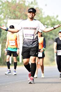 BIB: 47372
                            <button type="button" onclick="openModal(10209509)" class="btn btn-primary btn-sm float-right btn-popup" data-toggle="modal" data-target=".modal-high-quality">
                        <i class="fas fa-shopping-cart"></i> Add to Cart
                    </button>
                                            <button type="button" onclick="isThisMe(10209509, true)" class="btn btn-success btn-sm float-right btn-popup btn-isme hidden" data-toggle="tooltip" data-placement="bottom" title="นี่คือรูปของคุณใช่ไหม คลิกที่นี่เพื่อเอาเข้าอัลบั้ม">
                        <i class="fas fa-plus"></i> Add to album
                    </button>
                    <button type="button" onclick="isThisMe(10209509, false)" class="btn btn-warning btn-sm float-right btn-popup btn-isnotme hidden">
                        <i class="fas fa-ban"></i> Remove from album
                    </button>