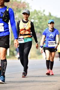 BIB: 40249, 45375
                            <button type="button" onclick="openModal(10207518)" class="btn btn-primary btn-sm float-right btn-popup" data-toggle="modal" data-target=".modal-high-quality">
                        <i class="fas fa-shopping-cart"></i> Add to Cart
                    </button>
                                            <button type="button" onclick="isThisMe(10207518, true)" class="btn btn-success btn-sm float-right btn-popup btn-isme hidden" data-toggle="tooltip" data-placement="bottom" title="นี่คือรูปของคุณใช่ไหม คลิกที่นี่เพื่อเอาเข้าอัลบั้ม">
                        <i class="fas fa-plus"></i> Add to album
                    </button>
                    <button type="button" onclick="isThisMe(10207518, false)" class="btn btn-warning btn-sm float-right btn-popup btn-isnotme hidden">
                        <i class="fas fa-ban"></i> Remove from album
                    </button>
