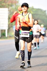 BIB: 421952, 45033
                            <button type="button" onclick="openModal(10201657)" class="btn btn-primary btn-sm float-right btn-popup" data-toggle="modal" data-target=".modal-high-quality">
                        <i class="fas fa-shopping-cart"></i> Add to Cart
                    </button>
                                            <button type="button" onclick="isThisMe(10201657, true)" class="btn btn-success btn-sm float-right btn-popup btn-isme hidden" data-toggle="tooltip" data-placement="bottom" title="นี่คือรูปของคุณใช่ไหม คลิกที่นี่เพื่อเอาเข้าอัลบั้ม">
                        <i class="fas fa-plus"></i> Add to album
                    </button>
                    <button type="button" onclick="isThisMe(10201657, false)" class="btn btn-warning btn-sm float-right btn-popup btn-isnotme hidden">
                        <i class="fas fa-ban"></i> Remove from album
                    </button>
