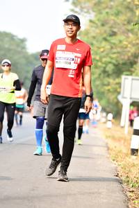 BIB: 1558
                            <button type="button" onclick="openModal(10210188)" class="btn btn-primary btn-sm float-right btn-popup" data-toggle="modal" data-target=".modal-high-quality">
                        <i class="fas fa-shopping-cart"></i> Add to Cart
                    </button>
                                            <button type="button" onclick="isThisMe(10210188, true)" class="btn btn-success btn-sm float-right btn-popup btn-isme hidden" data-toggle="tooltip" data-placement="bottom" title="นี่คือรูปของคุณใช่ไหม คลิกที่นี่เพื่อเอาเข้าอัลบั้ม">
                        <i class="fas fa-plus"></i> Add to album
                    </button>
                    <button type="button" onclick="isThisMe(10210188, false)" class="btn btn-warning btn-sm float-right btn-popup btn-isnotme hidden">
                        <i class="fas fa-ban"></i> Remove from album
                    </button>