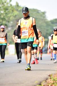 BIB: 43015
                            <button type="button" onclick="openModal(10207883)" class="btn btn-primary btn-sm float-right btn-popup" data-toggle="modal" data-target=".modal-high-quality">
                        <i class="fas fa-shopping-cart"></i> Add to Cart
                    </button>
                                            <button type="button" onclick="isThisMe(10207883, true)" class="btn btn-success btn-sm float-right btn-popup btn-isme hidden" data-toggle="tooltip" data-placement="bottom" title="นี่คือรูปของคุณใช่ไหม คลิกที่นี่เพื่อเอาเข้าอัลบั้ม">
                        <i class="fas fa-plus"></i> Add to album
                    </button>
                    <button type="button" onclick="isThisMe(10207883, false)" class="btn btn-warning btn-sm float-right btn-popup btn-isnotme hidden">
                        <i class="fas fa-ban"></i> Remove from album
                    </button>