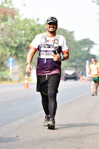 BIB: 4281
                            <button type="button" onclick="openModal(10210626)" class="btn btn-primary btn-sm float-right btn-popup" data-toggle="modal" data-target=".modal-high-quality">
                        <i class="fas fa-shopping-cart"></i> Add to Cart
                    </button>
                                            <button type="button" onclick="isThisMe(10210626, true)" class="btn btn-success btn-sm float-right btn-popup btn-isme hidden" data-toggle="tooltip" data-placement="bottom" title="นี่คือรูปของคุณใช่ไหม คลิกที่นี่เพื่อเอาเข้าอัลบั้ม">
                        <i class="fas fa-plus"></i> Add to album
                    </button>
                    <button type="button" onclick="isThisMe(10210626, false)" class="btn btn-warning btn-sm float-right btn-popup btn-isnotme hidden">
                        <i class="fas fa-ban"></i> Remove from album
                    </button>