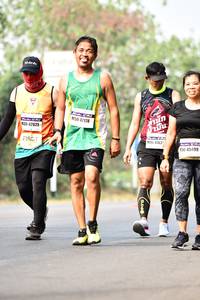 BIB: 47178, 42625, 4263, 45499
                            <button type="button" onclick="openModal(10207343)" class="btn btn-primary btn-sm float-right btn-popup" data-toggle="modal" data-target=".modal-high-quality">
                        <i class="fas fa-shopping-cart"></i> Add to Cart
                    </button>
                                            <button type="button" onclick="isThisMe(10207343, true)" class="btn btn-success btn-sm float-right btn-popup btn-isme hidden" data-toggle="tooltip" data-placement="bottom" title="นี่คือรูปของคุณใช่ไหม คลิกที่นี่เพื่อเอาเข้าอัลบั้ม">
                        <i class="fas fa-plus"></i> Add to album
                    </button>
                    <button type="button" onclick="isThisMe(10207343, false)" class="btn btn-warning btn-sm float-right btn-popup btn-isnotme hidden">
                        <i class="fas fa-ban"></i> Remove from album
                    </button>
