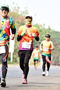BIB: 
                            <button type="button" onclick="openModal(10205986)" class="btn btn-primary btn-sm float-right btn-popup" data-toggle="modal" data-target=".modal-high-quality">
                        <i class="fas fa-shopping-cart"></i> Add to Cart
                    </button>
                                            <button type="button" onclick="isThisMe(10205986, true)" class="btn btn-success btn-sm float-right btn-popup btn-isme hidden" data-toggle="tooltip" data-placement="bottom" title="นี่คือรูปของคุณใช่ไหม คลิกที่นี่เพื่อเอาเข้าอัลบั้ม">
                        <i class="fas fa-plus"></i> Add to album
                    </button>
                    <button type="button" onclick="isThisMe(10205986, false)" class="btn btn-warning btn-sm float-right btn-popup btn-isnotme hidden">
                        <i class="fas fa-ban"></i> Remove from album
                    </button>
