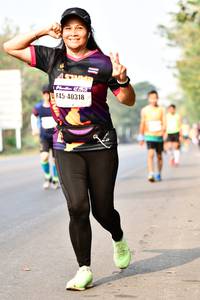BIB: 40318
                            <button type="button" onclick="openModal(10204981)" class="btn btn-primary btn-sm float-right btn-popup" data-toggle="modal" data-target=".modal-high-quality">
                        <i class="fas fa-shopping-cart"></i> Add to Cart
                    </button>
                                            <button type="button" onclick="isThisMe(10204981, true)" class="btn btn-success btn-sm float-right btn-popup btn-isme hidden" data-toggle="tooltip" data-placement="bottom" title="นี่คือรูปของคุณใช่ไหม คลิกที่นี่เพื่อเอาเข้าอัลบั้ม">
                        <i class="fas fa-plus"></i> Add to album
                    </button>
                    <button type="button" onclick="isThisMe(10204981, false)" class="btn btn-warning btn-sm float-right btn-popup btn-isnotme hidden">
                        <i class="fas fa-ban"></i> Remove from album
                    </button>