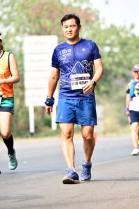 BIB: 2195, 4258
                            <button type="button" onclick="openModal(10208575)" class="btn btn-primary btn-sm float-right btn-popup" data-toggle="modal" data-target=".modal-high-quality">
                        <i class="fas fa-shopping-cart"></i> Add to Cart
                    </button>
                                            <button type="button" onclick="isThisMe(10208575, true)" class="btn btn-success btn-sm float-right btn-popup btn-isme hidden" data-toggle="tooltip" data-placement="bottom" title="นี่คือรูปของคุณใช่ไหม คลิกที่นี่เพื่อเอาเข้าอัลบั้ม">
                        <i class="fas fa-plus"></i> Add to album
                    </button>
                    <button type="button" onclick="isThisMe(10208575, false)" class="btn btn-warning btn-sm float-right btn-popup btn-isnotme hidden">
                        <i class="fas fa-ban"></i> Remove from album
                    </button>