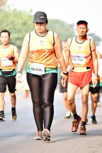 BIB: 41401, 2281
                            <button type="button" onclick="openModal(10200033)" class="btn btn-primary btn-sm float-right btn-popup" data-toggle="modal" data-target=".modal-high-quality">
                        <i class="fas fa-shopping-cart"></i> Add to Cart
                    </button>
                                            <button type="button" onclick="isThisMe(10200033, true)" class="btn btn-success btn-sm float-right btn-popup btn-isme hidden" data-toggle="tooltip" data-placement="bottom" title="นี่คือรูปของคุณใช่ไหม คลิกที่นี่เพื่อเอาเข้าอัลบั้ม">
                        <i class="fas fa-plus"></i> Add to album
                    </button>
                    <button type="button" onclick="isThisMe(10200033, false)" class="btn btn-warning btn-sm float-right btn-popup btn-isnotme hidden">
                        <i class="fas fa-ban"></i> Remove from album
                    </button>