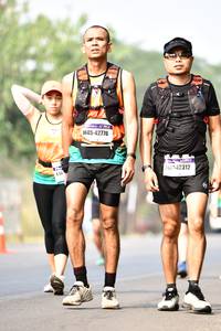 BIB: 42776, 1442312
                            <button type="button" onclick="openModal(10206742)" class="btn btn-primary btn-sm float-right btn-popup" data-toggle="modal" data-target=".modal-high-quality">
                        <i class="fas fa-shopping-cart"></i> Add to Cart
                    </button>
                                            <button type="button" onclick="isThisMe(10206742, true)" class="btn btn-success btn-sm float-right btn-popup btn-isme hidden" data-toggle="tooltip" data-placement="bottom" title="นี่คือรูปของคุณใช่ไหม คลิกที่นี่เพื่อเอาเข้าอัลบั้ม">
                        <i class="fas fa-plus"></i> Add to album
                    </button>
                    <button type="button" onclick="isThisMe(10206742, false)" class="btn btn-warning btn-sm float-right btn-popup btn-isnotme hidden">
                        <i class="fas fa-ban"></i> Remove from album
                    </button>