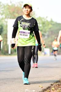 BIB: 47504
                            <button type="button" onclick="openModal(10203138)" class="btn btn-primary btn-sm float-right btn-popup" data-toggle="modal" data-target=".modal-high-quality">
                        <i class="fas fa-shopping-cart"></i> Add to Cart
                    </button>
                                            <button type="button" onclick="isThisMe(10203138, true)" class="btn btn-success btn-sm float-right btn-popup btn-isme hidden" data-toggle="tooltip" data-placement="bottom" title="นี่คือรูปของคุณใช่ไหม คลิกที่นี่เพื่อเอาเข้าอัลบั้ม">
                        <i class="fas fa-plus"></i> Add to album
                    </button>
                    <button type="button" onclick="isThisMe(10203138, false)" class="btn btn-warning btn-sm float-right btn-popup btn-isnotme hidden">
                        <i class="fas fa-ban"></i> Remove from album
                    </button>