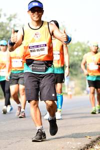 BIB: 46102
                            <button type="button" onclick="openModal(10204186)" class="btn btn-primary btn-sm float-right btn-popup" data-toggle="modal" data-target=".modal-high-quality">
                        <i class="fas fa-shopping-cart"></i> Add to Cart
                    </button>
                                            <button type="button" onclick="isThisMe(10204186, true)" class="btn btn-success btn-sm float-right btn-popup btn-isme hidden" data-toggle="tooltip" data-placement="bottom" title="นี่คือรูปของคุณใช่ไหม คลิกที่นี่เพื่อเอาเข้าอัลบั้ม">
                        <i class="fas fa-plus"></i> Add to album
                    </button>
                    <button type="button" onclick="isThisMe(10204186, false)" class="btn btn-warning btn-sm float-right btn-popup btn-isnotme hidden">
                        <i class="fas fa-ban"></i> Remove from album
                    </button>