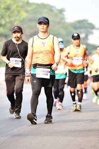 BIB: 10472, 46674
                            <button type="button" onclick="openModal(10200120)" class="btn btn-primary btn-sm float-right btn-popup" data-toggle="modal" data-target=".modal-high-quality">
                        <i class="fas fa-shopping-cart"></i> Add to Cart
                    </button>
                                            <button type="button" onclick="isThisMe(10200120, true)" class="btn btn-success btn-sm float-right btn-popup btn-isme hidden" data-toggle="tooltip" data-placement="bottom" title="นี่คือรูปของคุณใช่ไหม คลิกที่นี่เพื่อเอาเข้าอัลบั้ม">
                        <i class="fas fa-plus"></i> Add to album
                    </button>
                    <button type="button" onclick="isThisMe(10200120, false)" class="btn btn-warning btn-sm float-right btn-popup btn-isnotme hidden">
                        <i class="fas fa-ban"></i> Remove from album
                    </button>