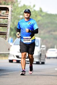 BIB: 42500
                            <button type="button" onclick="openModal(10208949)" class="btn btn-primary btn-sm float-right btn-popup" data-toggle="modal" data-target=".modal-high-quality">
                        <i class="fas fa-shopping-cart"></i> Add to Cart
                    </button>
                                            <button type="button" onclick="isThisMe(10208949, true)" class="btn btn-success btn-sm float-right btn-popup btn-isme hidden" data-toggle="tooltip" data-placement="bottom" title="นี่คือรูปของคุณใช่ไหม คลิกที่นี่เพื่อเอาเข้าอัลบั้ม">
                        <i class="fas fa-plus"></i> Add to album
                    </button>
                    <button type="button" onclick="isThisMe(10208949, false)" class="btn btn-warning btn-sm float-right btn-popup btn-isnotme hidden">
                        <i class="fas fa-ban"></i> Remove from album
                    </button>