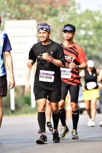 BIB: 47069, 46518
                            <button type="button" onclick="openModal(10207698)" class="btn btn-primary btn-sm float-right btn-popup" data-toggle="modal" data-target=".modal-high-quality">
                        <i class="fas fa-shopping-cart"></i> Add to Cart
                    </button>
                                            <button type="button" onclick="isThisMe(10207698, true)" class="btn btn-success btn-sm float-right btn-popup btn-isme hidden" data-toggle="tooltip" data-placement="bottom" title="นี่คือรูปของคุณใช่ไหม คลิกที่นี่เพื่อเอาเข้าอัลบั้ม">
                        <i class="fas fa-plus"></i> Add to album
                    </button>
                    <button type="button" onclick="isThisMe(10207698, false)" class="btn btn-warning btn-sm float-right btn-popup btn-isnotme hidden">
                        <i class="fas fa-ban"></i> Remove from album
                    </button>