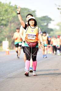 BIB: 41528
                            <button type="button" onclick="openModal(10202532)" class="btn btn-primary btn-sm float-right btn-popup" data-toggle="modal" data-target=".modal-high-quality">
                        <i class="fas fa-shopping-cart"></i> Add to Cart
                    </button>
                                            <button type="button" onclick="isThisMe(10202532, true)" class="btn btn-success btn-sm float-right btn-popup btn-isme hidden" data-toggle="tooltip" data-placement="bottom" title="นี่คือรูปของคุณใช่ไหม คลิกที่นี่เพื่อเอาเข้าอัลบั้ม">
                        <i class="fas fa-plus"></i> Add to album
                    </button>
                    <button type="button" onclick="isThisMe(10202532, false)" class="btn btn-warning btn-sm float-right btn-popup btn-isnotme hidden">
                        <i class="fas fa-ban"></i> Remove from album
                    </button>