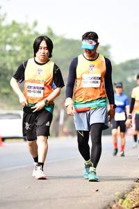 BIB: 46634, 45586
                            <button type="button" onclick="openModal(10210859)" class="btn btn-primary btn-sm float-right btn-popup" data-toggle="modal" data-target=".modal-high-quality">
                        <i class="fas fa-shopping-cart"></i> Add to Cart
                    </button>
                                            <button type="button" onclick="isThisMe(10210859, true)" class="btn btn-success btn-sm float-right btn-popup btn-isme hidden" data-toggle="tooltip" data-placement="bottom" title="นี่คือรูปของคุณใช่ไหม คลิกที่นี่เพื่อเอาเข้าอัลบั้ม">
                        <i class="fas fa-plus"></i> Add to album
                    </button>
                    <button type="button" onclick="isThisMe(10210859, false)" class="btn btn-warning btn-sm float-right btn-popup btn-isnotme hidden">
                        <i class="fas fa-ban"></i> Remove from album
                    </button>