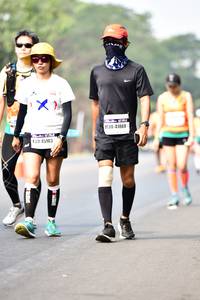 BIB: 41869, 45103
                            <button type="button" onclick="openModal(10208274)" class="btn btn-primary btn-sm float-right btn-popup" data-toggle="modal" data-target=".modal-high-quality">
                        <i class="fas fa-shopping-cart"></i> Add to Cart
                    </button>
                                            <button type="button" onclick="isThisMe(10208274, true)" class="btn btn-success btn-sm float-right btn-popup btn-isme hidden" data-toggle="tooltip" data-placement="bottom" title="นี่คือรูปของคุณใช่ไหม คลิกที่นี่เพื่อเอาเข้าอัลบั้ม">
                        <i class="fas fa-plus"></i> Add to album
                    </button>
                    <button type="button" onclick="isThisMe(10208274, false)" class="btn btn-warning btn-sm float-right btn-popup btn-isnotme hidden">
                        <i class="fas fa-ban"></i> Remove from album
                    </button>