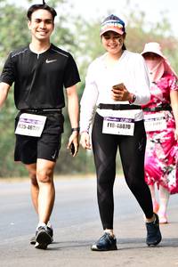 BIB: 48070, 46302
                            <button type="button" onclick="openModal(10209635)" class="btn btn-primary btn-sm float-right btn-popup" data-toggle="modal" data-target=".modal-high-quality">
                        <i class="fas fa-shopping-cart"></i> Add to Cart
                    </button>
                                            <button type="button" onclick="isThisMe(10209635, true)" class="btn btn-success btn-sm float-right btn-popup btn-isme hidden" data-toggle="tooltip" data-placement="bottom" title="นี่คือรูปของคุณใช่ไหม คลิกที่นี่เพื่อเอาเข้าอัลบั้ม">
                        <i class="fas fa-plus"></i> Add to album
                    </button>
                    <button type="button" onclick="isThisMe(10209635, false)" class="btn btn-warning btn-sm float-right btn-popup btn-isnotme hidden">
                        <i class="fas fa-ban"></i> Remove from album
                    </button>