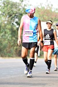 BIB: 42251, 4213
                            <button type="button" onclick="openModal(10210087)" class="btn btn-primary btn-sm float-right btn-popup" data-toggle="modal" data-target=".modal-high-quality">
                        <i class="fas fa-shopping-cart"></i> Add to Cart
                    </button>
                                            <button type="button" onclick="isThisMe(10210087, true)" class="btn btn-success btn-sm float-right btn-popup btn-isme hidden" data-toggle="tooltip" data-placement="bottom" title="นี่คือรูปของคุณใช่ไหม คลิกที่นี่เพื่อเอาเข้าอัลบั้ม">
                        <i class="fas fa-plus"></i> Add to album
                    </button>
                    <button type="button" onclick="isThisMe(10210087, false)" class="btn btn-warning btn-sm float-right btn-popup btn-isnotme hidden">
                        <i class="fas fa-ban"></i> Remove from album
                    </button>