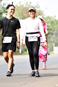 BIB: 48070, 1097
                            <button type="button" onclick="openModal(10209592)" class="btn btn-primary btn-sm float-right btn-popup" data-toggle="modal" data-target=".modal-high-quality">
                        <i class="fas fa-shopping-cart"></i> Add to Cart
                    </button>
                                            <button type="button" onclick="isThisMe(10209592, true)" class="btn btn-success btn-sm float-right btn-popup btn-isme hidden" data-toggle="tooltip" data-placement="bottom" title="นี่คือรูปของคุณใช่ไหม คลิกที่นี่เพื่อเอาเข้าอัลบั้ม">
                        <i class="fas fa-plus"></i> Add to album
                    </button>
                    <button type="button" onclick="isThisMe(10209592, false)" class="btn btn-warning btn-sm float-right btn-popup btn-isnotme hidden">
                        <i class="fas fa-ban"></i> Remove from album
                    </button>