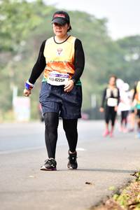 BIB: 4225
                            <button type="button" onclick="openModal(10210302)" class="btn btn-primary btn-sm float-right btn-popup" data-toggle="modal" data-target=".modal-high-quality">
                        <i class="fas fa-shopping-cart"></i> Add to Cart
                    </button>
                                            <button type="button" onclick="isThisMe(10210302, true)" class="btn btn-success btn-sm float-right btn-popup btn-isme hidden" data-toggle="tooltip" data-placement="bottom" title="นี่คือรูปของคุณใช่ไหม คลิกที่นี่เพื่อเอาเข้าอัลบั้ม">
                        <i class="fas fa-plus"></i> Add to album
                    </button>
                    <button type="button" onclick="isThisMe(10210302, false)" class="btn btn-warning btn-sm float-right btn-popup btn-isnotme hidden">
                        <i class="fas fa-ban"></i> Remove from album
                    </button>