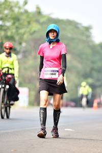 BIB: 45642
                            <button type="button" onclick="openModal(10210833)" class="btn btn-primary btn-sm float-right btn-popup" data-toggle="modal" data-target=".modal-high-quality">
                        <i class="fas fa-shopping-cart"></i> Add to Cart
                    </button>
                                            <button type="button" onclick="isThisMe(10210833, true)" class="btn btn-success btn-sm float-right btn-popup btn-isme hidden" data-toggle="tooltip" data-placement="bottom" title="นี่คือรูปของคุณใช่ไหม คลิกที่นี่เพื่อเอาเข้าอัลบั้ม">
                        <i class="fas fa-plus"></i> Add to album
                    </button>
                    <button type="button" onclick="isThisMe(10210833, false)" class="btn btn-warning btn-sm float-right btn-popup btn-isnotme hidden">
                        <i class="fas fa-ban"></i> Remove from album
                    </button>