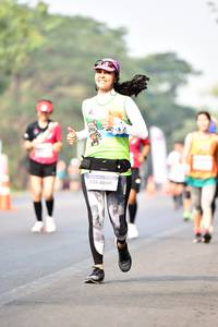 BIB: 40141
                            <button type="button" onclick="openModal(10201716)" class="btn btn-primary btn-sm float-right btn-popup" data-toggle="modal" data-target=".modal-high-quality">
                        <i class="fas fa-shopping-cart"></i> Add to Cart
                    </button>
                                            <button type="button" onclick="isThisMe(10201716, true)" class="btn btn-success btn-sm float-right btn-popup btn-isme hidden" data-toggle="tooltip" data-placement="bottom" title="นี่คือรูปของคุณใช่ไหม คลิกที่นี่เพื่อเอาเข้าอัลบั้ม">
                        <i class="fas fa-plus"></i> Add to album
                    </button>
                    <button type="button" onclick="isThisMe(10201716, false)" class="btn btn-warning btn-sm float-right btn-popup btn-isnotme hidden">
                        <i class="fas fa-ban"></i> Remove from album
                    </button>