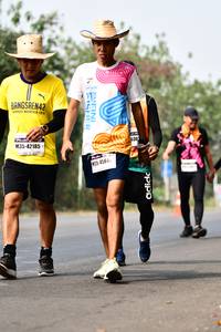 BIB: 42185, 630, 4584
                            <button type="button" onclick="openModal(10210886)" class="btn btn-primary btn-sm float-right btn-popup" data-toggle="modal" data-target=".modal-high-quality">
                        <i class="fas fa-shopping-cart"></i> Add to Cart
                    </button>
                                            <button type="button" onclick="isThisMe(10210886, true)" class="btn btn-success btn-sm float-right btn-popup btn-isme hidden" data-toggle="tooltip" data-placement="bottom" title="นี่คือรูปของคุณใช่ไหม คลิกที่นี่เพื่อเอาเข้าอัลบั้ม">
                        <i class="fas fa-plus"></i> Add to album
                    </button>
                    <button type="button" onclick="isThisMe(10210886, false)" class="btn btn-warning btn-sm float-right btn-popup btn-isnotme hidden">
                        <i class="fas fa-ban"></i> Remove from album
                    </button>