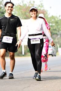 BIB: 46302, 48070
                            <button type="button" onclick="openModal(10209616)" class="btn btn-primary btn-sm float-right btn-popup" data-toggle="modal" data-target=".modal-high-quality">
                        <i class="fas fa-shopping-cart"></i> Add to Cart
                    </button>
                                            <button type="button" onclick="isThisMe(10209616, true)" class="btn btn-success btn-sm float-right btn-popup btn-isme hidden" data-toggle="tooltip" data-placement="bottom" title="นี่คือรูปของคุณใช่ไหม คลิกที่นี่เพื่อเอาเข้าอัลบั้ม">
                        <i class="fas fa-plus"></i> Add to album
                    </button>
                    <button type="button" onclick="isThisMe(10209616, false)" class="btn btn-warning btn-sm float-right btn-popup btn-isnotme hidden">
                        <i class="fas fa-ban"></i> Remove from album
                    </button>