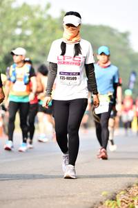BIB: 40509
                            <button type="button" onclick="openModal(10208046)" class="btn btn-primary btn-sm float-right btn-popup" data-toggle="modal" data-target=".modal-high-quality">
                        <i class="fas fa-shopping-cart"></i> Add to Cart
                    </button>
                                            <button type="button" onclick="isThisMe(10208046, true)" class="btn btn-success btn-sm float-right btn-popup btn-isme hidden" data-toggle="tooltip" data-placement="bottom" title="นี่คือรูปของคุณใช่ไหม คลิกที่นี่เพื่อเอาเข้าอัลบั้ม">
                        <i class="fas fa-plus"></i> Add to album
                    </button>
                    <button type="button" onclick="isThisMe(10208046, false)" class="btn btn-warning btn-sm float-right btn-popup btn-isnotme hidden">
                        <i class="fas fa-ban"></i> Remove from album
                    </button>