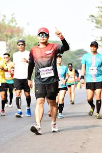 BIB: 42561
                            <button type="button" onclick="openModal(10205582)" class="btn btn-primary btn-sm float-right btn-popup" data-toggle="modal" data-target=".modal-high-quality">
                        <i class="fas fa-shopping-cart"></i> Add to Cart
                    </button>
                                            <button type="button" onclick="isThisMe(10205582, true)" class="btn btn-success btn-sm float-right btn-popup btn-isme hidden" data-toggle="tooltip" data-placement="bottom" title="นี่คือรูปของคุณใช่ไหม คลิกที่นี่เพื่อเอาเข้าอัลบั้ม">
                        <i class="fas fa-plus"></i> Add to album
                    </button>
                    <button type="button" onclick="isThisMe(10205582, false)" class="btn btn-warning btn-sm float-right btn-popup btn-isnotme hidden">
                        <i class="fas fa-ban"></i> Remove from album
                    </button>