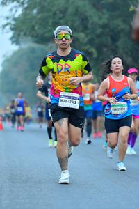 BIB: 2222, 47142, 26914
                            <button type="button" onclick="openModal(10363747)" class="btn btn-primary btn-sm float-right btn-popup" data-toggle="modal" data-target=".modal-high-quality">
                        <i class="fas fa-shopping-cart"></i> Add to Cart
                    </button>
                                            <button type="button" onclick="isThisMe(10363747, true)" class="btn btn-success btn-sm float-right btn-popup btn-isme hidden" data-toggle="tooltip" data-placement="bottom" title="นี่คือรูปของคุณใช่ไหม คลิกที่นี่เพื่อเอาเข้าอัลบั้ม">
                        <i class="fas fa-plus"></i> Add to album
                    </button>
                    <button type="button" onclick="isThisMe(10363747, false)" class="btn btn-warning btn-sm float-right btn-popup btn-isnotme hidden">
                        <i class="fas fa-ban"></i> Remove from album
                    </button>