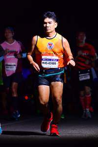 BIB: 42409
                            <button type="button" onclick="openModal(10252914)" class="btn btn-primary btn-sm float-right btn-popup" data-toggle="modal" data-target=".modal-high-quality">
                        <i class="fas fa-shopping-cart"></i> Add to Cart
                    </button>
                                            <button type="button" onclick="isThisMe(10252914, true)" class="btn btn-success btn-sm float-right btn-popup btn-isme hidden" data-toggle="tooltip" data-placement="bottom" title="นี่คือรูปของคุณใช่ไหม คลิกที่นี่เพื่อเอาเข้าอัลบั้ม">
                        <i class="fas fa-plus"></i> Add to album
                    </button>
                    <button type="button" onclick="isThisMe(10252914, false)" class="btn btn-warning btn-sm float-right btn-popup btn-isnotme hidden">
                        <i class="fas fa-ban"></i> Remove from album
                    </button>