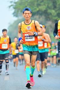 BIB: 472, 41421
                            <button type="button" onclick="openModal(10199286)" class="btn btn-primary btn-sm float-right btn-popup" data-toggle="modal" data-target=".modal-high-quality">
                        <i class="fas fa-shopping-cart"></i> Add to Cart
                    </button>
                                            <button type="button" onclick="isThisMe(10199286, true)" class="btn btn-success btn-sm float-right btn-popup btn-isme hidden" data-toggle="tooltip" data-placement="bottom" title="นี่คือรูปของคุณใช่ไหม คลิกที่นี่เพื่อเอาเข้าอัลบั้ม">
                        <i class="fas fa-plus"></i> Add to album
                    </button>
                    <button type="button" onclick="isThisMe(10199286, false)" class="btn btn-warning btn-sm float-right btn-popup btn-isnotme hidden">
                        <i class="fas fa-ban"></i> Remove from album
                    </button>