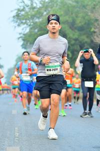 BIB: 21211
                            <button type="button" onclick="openModal(10195619)" class="btn btn-primary btn-sm float-right btn-popup" data-toggle="modal" data-target=".modal-high-quality">
                        <i class="fas fa-shopping-cart"></i> Add to Cart
                    </button>
                                            <button type="button" onclick="isThisMe(10195619, true)" class="btn btn-success btn-sm float-right btn-popup btn-isme hidden" data-toggle="tooltip" data-placement="bottom" title="นี่คือรูปของคุณใช่ไหม คลิกที่นี่เพื่อเอาเข้าอัลบั้ม">
                        <i class="fas fa-plus"></i> Add to album
                    </button>
                    <button type="button" onclick="isThisMe(10195619, false)" class="btn btn-warning btn-sm float-right btn-popup btn-isnotme hidden">
                        <i class="fas fa-ban"></i> Remove from album
                    </button>