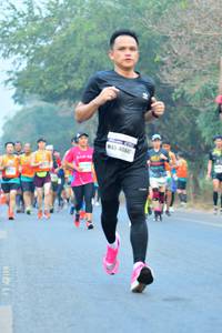 BIB: 4084
                            <button type="button" onclick="openModal(10161987)" class="btn btn-primary btn-sm float-right btn-popup" data-toggle="modal" data-target=".modal-high-quality">
                        <i class="fas fa-shopping-cart"></i> Add to Cart
                    </button>
                                            <button type="button" onclick="isThisMe(10161987, true)" class="btn btn-success btn-sm float-right btn-popup btn-isme hidden" data-toggle="tooltip" data-placement="bottom" title="นี่คือรูปของคุณใช่ไหม คลิกที่นี่เพื่อเอาเข้าอัลบั้ม">
                        <i class="fas fa-plus"></i> Add to album
                    </button>
                    <button type="button" onclick="isThisMe(10161987, false)" class="btn btn-warning btn-sm float-right btn-popup btn-isnotme hidden">
                        <i class="fas fa-ban"></i> Remove from album
                    </button>