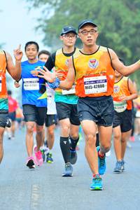 BIB: 42880, 0211
                            <button type="button" onclick="openModal(10369673)" class="btn btn-primary btn-sm float-right btn-popup" data-toggle="modal" data-target=".modal-high-quality">
                        <i class="fas fa-shopping-cart"></i> Add to Cart
                    </button>
                                            <button type="button" onclick="isThisMe(10369673, true)" class="btn btn-success btn-sm float-right btn-popup btn-isme hidden" data-toggle="tooltip" data-placement="bottom" title="นี่คือรูปของคุณใช่ไหม คลิกที่นี่เพื่อเอาเข้าอัลบั้ม">
                        <i class="fas fa-plus"></i> Add to album
                    </button>
                    <button type="button" onclick="isThisMe(10369673, false)" class="btn btn-warning btn-sm float-right btn-popup btn-isnotme hidden">
                        <i class="fas fa-ban"></i> Remove from album
                    </button>
