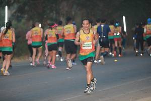 BIB: 46962, 463
                            <button type="button" onclick="openModal(7305126)" class="btn btn-primary btn-sm float-right btn-popup" data-toggle="modal" data-target=".modal-high-quality">
                        <i class="fas fa-shopping-cart"></i> Add to Cart
                    </button>
                                            <button type="button" onclick="isThisMe(7305126, true)" class="btn btn-success btn-sm float-right btn-popup btn-isme hidden" data-toggle="tooltip" data-placement="bottom" title="นี่คือรูปของคุณใช่ไหม คลิกที่นี่เพื่อเอาเข้าอัลบั้ม">
                        <i class="fas fa-plus"></i> Add to album
                    </button>
                    <button type="button" onclick="isThisMe(7305126, false)" class="btn btn-warning btn-sm float-right btn-popup btn-isnotme hidden">
                        <i class="fas fa-ban"></i> Remove from album
                    </button>