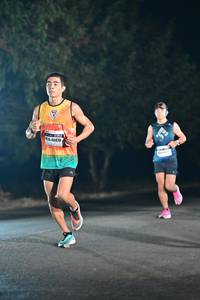 BIB: 46870
                            <button type="button" onclick="openModal(8048351)" class="btn btn-primary btn-sm float-right btn-popup" data-toggle="modal" data-target=".modal-high-quality">
                        <i class="fas fa-shopping-cart"></i> Add to Cart
                    </button>
                                            <button type="button" onclick="isThisMe(8048351, true)" class="btn btn-success btn-sm float-right btn-popup btn-isme hidden" data-toggle="tooltip" data-placement="bottom" title="นี่คือรูปของคุณใช่ไหม คลิกที่นี่เพื่อเอาเข้าอัลบั้ม">
                        <i class="fas fa-plus"></i> Add to album
                    </button>
                    <button type="button" onclick="isThisMe(8048351, false)" class="btn btn-warning btn-sm float-right btn-popup btn-isnotme hidden">
                        <i class="fas fa-ban"></i> Remove from album
                    </button>