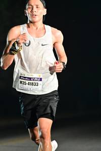 BIB: 42195, 41833
                            <button type="button" onclick="openModal(7295565)" class="btn btn-primary btn-sm float-right btn-popup" data-toggle="modal" data-target=".modal-high-quality">
                        <i class="fas fa-shopping-cart"></i> Add to Cart
                    </button>
                                            <button type="button" onclick="isThisMe(7295565, true)" class="btn btn-success btn-sm float-right btn-popup btn-isme hidden" data-toggle="tooltip" data-placement="bottom" title="นี่คือรูปของคุณใช่ไหม คลิกที่นี่เพื่อเอาเข้าอัลบั้ม">
                        <i class="fas fa-plus"></i> Add to album
                    </button>
                    <button type="button" onclick="isThisMe(7295565, false)" class="btn btn-warning btn-sm float-right btn-popup btn-isnotme hidden">
                        <i class="fas fa-ban"></i> Remove from album
                    </button>