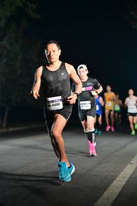 BIB: 41000
                            <button type="button" onclick="openModal(8048422)" class="btn btn-primary btn-sm float-right btn-popup" data-toggle="modal" data-target=".modal-high-quality">
                        <i class="fas fa-shopping-cart"></i> Add to Cart
                    </button>
                                            <button type="button" onclick="isThisMe(8048422, true)" class="btn btn-success btn-sm float-right btn-popup btn-isme hidden" data-toggle="tooltip" data-placement="bottom" title="นี่คือรูปของคุณใช่ไหม คลิกที่นี่เพื่อเอาเข้าอัลบั้ม">
                        <i class="fas fa-plus"></i> Add to album
                    </button>
                    <button type="button" onclick="isThisMe(8048422, false)" class="btn btn-warning btn-sm float-right btn-popup btn-isnotme hidden">
                        <i class="fas fa-ban"></i> Remove from album
                    </button>