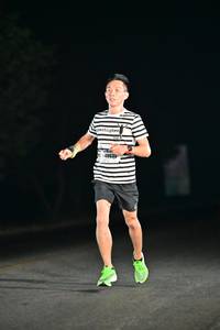 BIB: 40635
                            <button type="button" onclick="openModal(8040437)" class="btn btn-primary btn-sm float-right btn-popup" data-toggle="modal" data-target=".modal-high-quality">
                        <i class="fas fa-shopping-cart"></i> Add to Cart
                    </button>
                                            <button type="button" onclick="isThisMe(8040437, true)" class="btn btn-success btn-sm float-right btn-popup btn-isme hidden" data-toggle="tooltip" data-placement="bottom" title="นี่คือรูปของคุณใช่ไหม คลิกที่นี่เพื่อเอาเข้าอัลบั้ม">
                        <i class="fas fa-plus"></i> Add to album
                    </button>
                    <button type="button" onclick="isThisMe(8040437, false)" class="btn btn-warning btn-sm float-right btn-popup btn-isnotme hidden">
                        <i class="fas fa-ban"></i> Remove from album
                    </button>