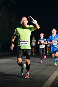 BIB: 41184
                            <button type="button" onclick="openModal(7361267)" class="btn btn-primary btn-sm float-right btn-popup" data-toggle="modal" data-target=".modal-high-quality">
                        <i class="fas fa-shopping-cart"></i> Add to Cart
                    </button>
                                            <button type="button" onclick="isThisMe(7361267, true)" class="btn btn-success btn-sm float-right btn-popup btn-isme hidden" data-toggle="tooltip" data-placement="bottom" title="นี่คือรูปของคุณใช่ไหม คลิกที่นี่เพื่อเอาเข้าอัลบั้ม">
                        <i class="fas fa-plus"></i> Add to album
                    </button>
                    <button type="button" onclick="isThisMe(7361267, false)" class="btn btn-warning btn-sm float-right btn-popup btn-isnotme hidden">
                        <i class="fas fa-ban"></i> Remove from album
                    </button>