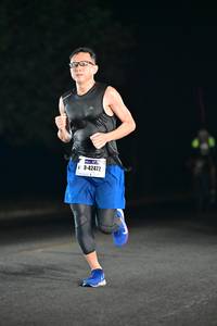 BIB: 42472
                            <button type="button" onclick="openModal(8041088)" class="btn btn-primary btn-sm float-right btn-popup" data-toggle="modal" data-target=".modal-high-quality">
                        <i class="fas fa-shopping-cart"></i> Add to Cart
                    </button>
                                            <button type="button" onclick="isThisMe(8041088, true)" class="btn btn-success btn-sm float-right btn-popup btn-isme hidden" data-toggle="tooltip" data-placement="bottom" title="นี่คือรูปของคุณใช่ไหม คลิกที่นี่เพื่อเอาเข้าอัลบั้ม">
                        <i class="fas fa-plus"></i> Add to album
                    </button>
                    <button type="button" onclick="isThisMe(8041088, false)" class="btn btn-warning btn-sm float-right btn-popup btn-isnotme hidden">
                        <i class="fas fa-ban"></i> Remove from album
                    </button>