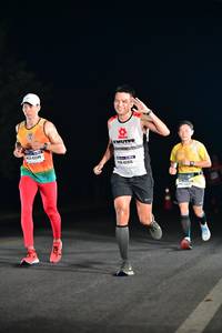 BIB: 42240, 42476
                            <button type="button" onclick="openModal(7350291)" class="btn btn-primary btn-sm float-right btn-popup" data-toggle="modal" data-target=".modal-high-quality">
                        <i class="fas fa-shopping-cart"></i> Add to Cart
                    </button>
                                            <button type="button" onclick="isThisMe(7350291, true)" class="btn btn-success btn-sm float-right btn-popup btn-isme hidden" data-toggle="tooltip" data-placement="bottom" title="นี่คือรูปของคุณใช่ไหม คลิกที่นี่เพื่อเอาเข้าอัลบั้ม">
                        <i class="fas fa-plus"></i> Add to album
                    </button>
                    <button type="button" onclick="isThisMe(7350291, false)" class="btn btn-warning btn-sm float-right btn-popup btn-isnotme hidden">
                        <i class="fas fa-ban"></i> Remove from album
                    </button>