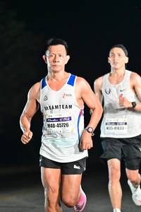 BIB: 1219, 45726, 41833
                            <button type="button" onclick="openModal(7295540)" class="btn btn-primary btn-sm float-right btn-popup" data-toggle="modal" data-target=".modal-high-quality">
                        <i class="fas fa-shopping-cart"></i> Add to Cart
                    </button>
                                            <button type="button" onclick="isThisMe(7295540, true)" class="btn btn-success btn-sm float-right btn-popup btn-isme hidden" data-toggle="tooltip" data-placement="bottom" title="นี่คือรูปของคุณใช่ไหม คลิกที่นี่เพื่อเอาเข้าอัลบั้ม">
                        <i class="fas fa-plus"></i> Add to album
                    </button>
                    <button type="button" onclick="isThisMe(7295540, false)" class="btn btn-warning btn-sm float-right btn-popup btn-isnotme hidden">
                        <i class="fas fa-ban"></i> Remove from album
                    </button>