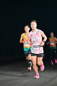 BIB: 42190
                            <button type="button" onclick="openModal(8047590)" class="btn btn-primary btn-sm float-right btn-popup" data-toggle="modal" data-target=".modal-high-quality">
                        <i class="fas fa-shopping-cart"></i> Add to Cart
                    </button>
                                            <button type="button" onclick="isThisMe(8047590, true)" class="btn btn-success btn-sm float-right btn-popup btn-isme hidden" data-toggle="tooltip" data-placement="bottom" title="นี่คือรูปของคุณใช่ไหม คลิกที่นี่เพื่อเอาเข้าอัลบั้ม">
                        <i class="fas fa-plus"></i> Add to album
                    </button>
                    <button type="button" onclick="isThisMe(8047590, false)" class="btn btn-warning btn-sm float-right btn-popup btn-isnotme hidden">
                        <i class="fas fa-ban"></i> Remove from album
                    </button>