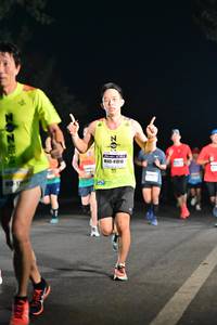 BIB: 41010
                            <button type="button" onclick="openModal(7341856)" class="btn btn-primary btn-sm float-right btn-popup" data-toggle="modal" data-target=".modal-high-quality">
                        <i class="fas fa-shopping-cart"></i> Add to Cart
                    </button>
                                            <button type="button" onclick="isThisMe(7341856, true)" class="btn btn-success btn-sm float-right btn-popup btn-isme hidden" data-toggle="tooltip" data-placement="bottom" title="นี่คือรูปของคุณใช่ไหม คลิกที่นี่เพื่อเอาเข้าอัลบั้ม">
                        <i class="fas fa-plus"></i> Add to album
                    </button>
                    <button type="button" onclick="isThisMe(7341856, false)" class="btn btn-warning btn-sm float-right btn-popup btn-isnotme hidden">
                        <i class="fas fa-ban"></i> Remove from album
                    </button>